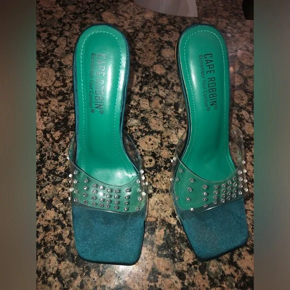 🩴Cape Robbin Teal Clear Crystal Studded Stilettos - Picture 8 of 8
